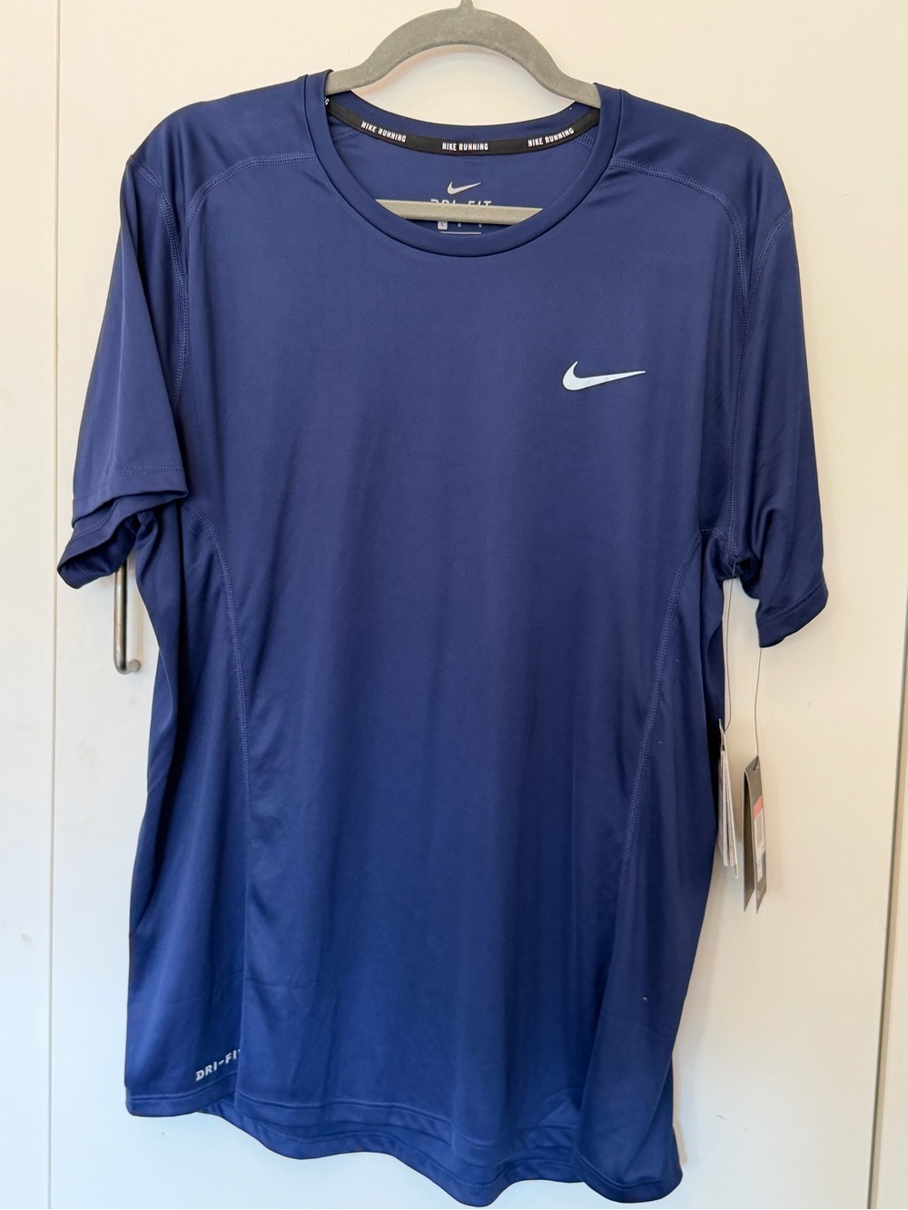 NWT Nike Men’s Dri-FIT Short Sleeve Tee - Royal Blue Large